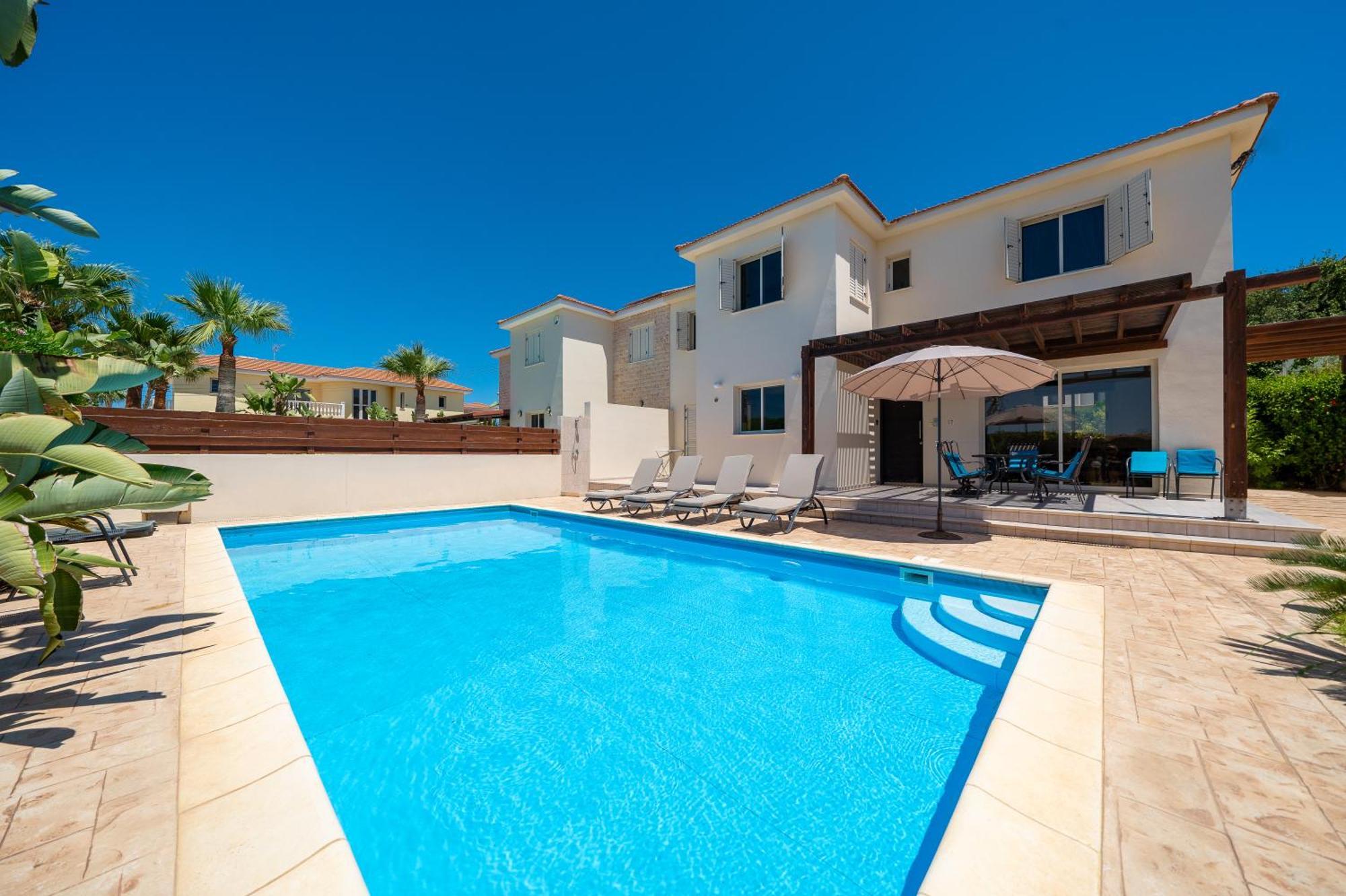Atlantica 4 Bedroom Villa Near The Beach Protaras Exterior foto