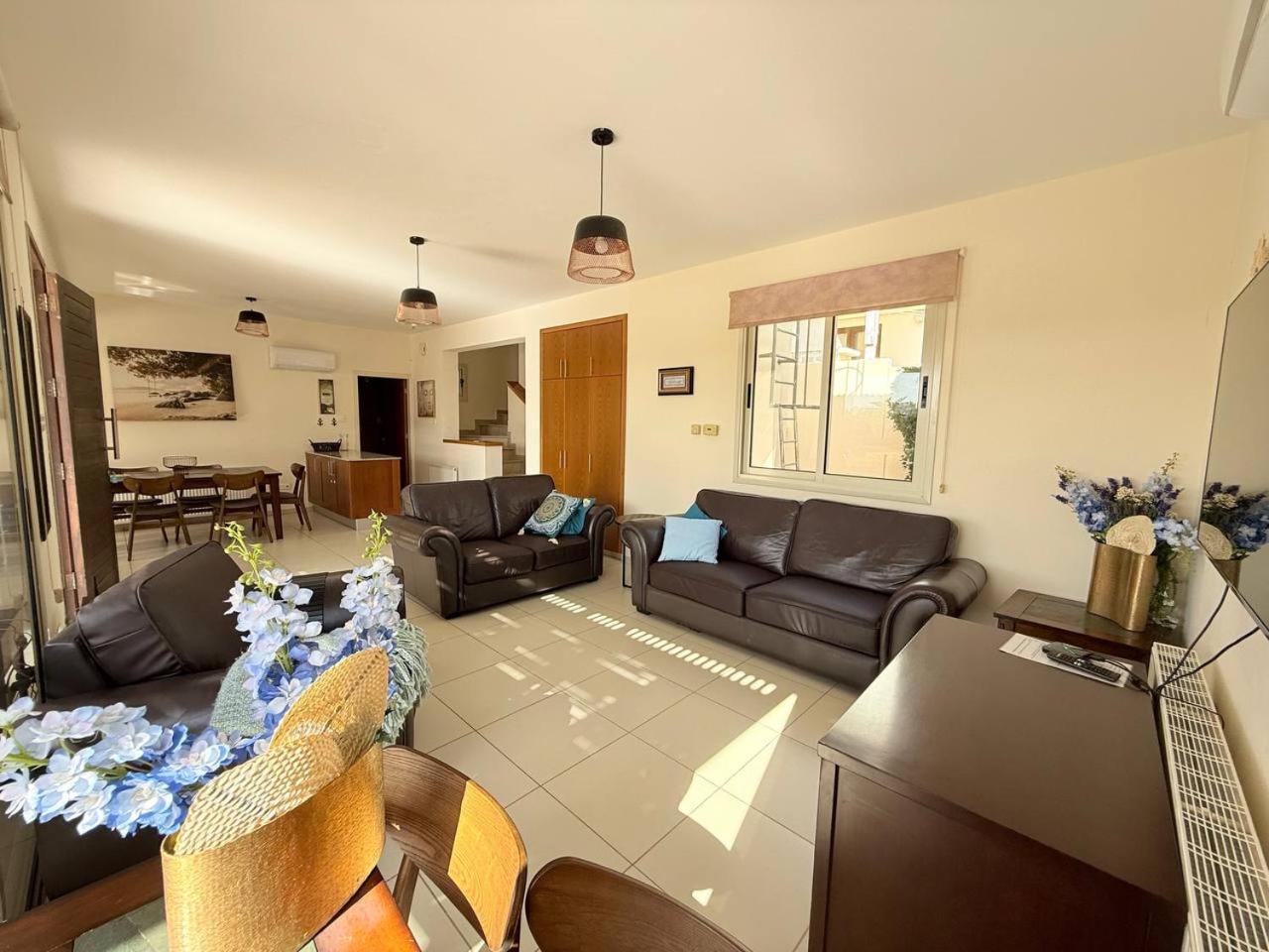 Atlantica 4 Bedroom Villa Near The Beach Protaras Exterior foto